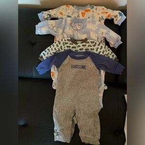 Sleep and play 3months
